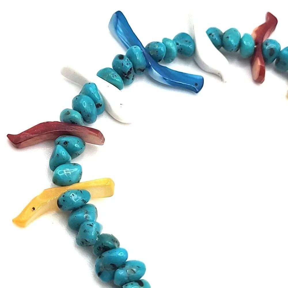 Native Bird Totem Bracelet Turqoise Dyed Shell 6.75in